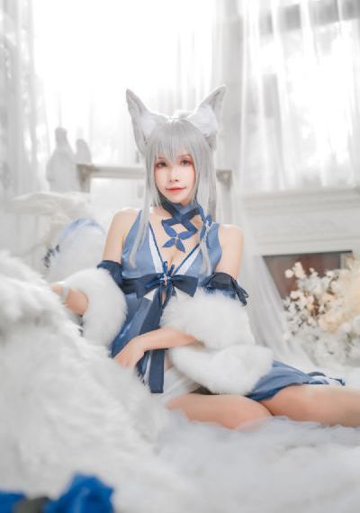 免费看美女逼逼_剧情片全集免费观看