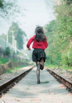 亚洲丰满少妇性_英文版字幕