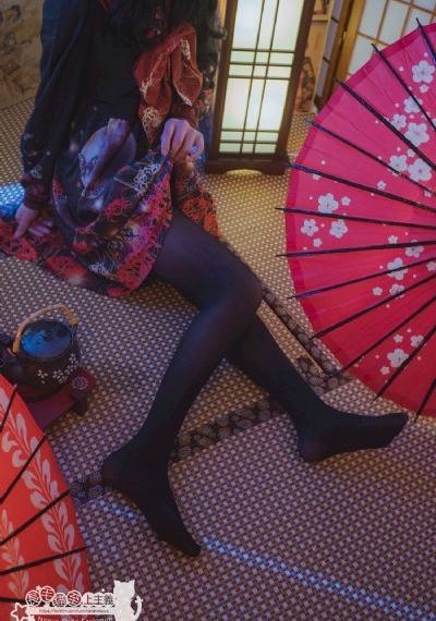 婷婷免费_1080在线手机播放