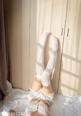 美女脱得一二净(无内裤)视频_全集在线观看