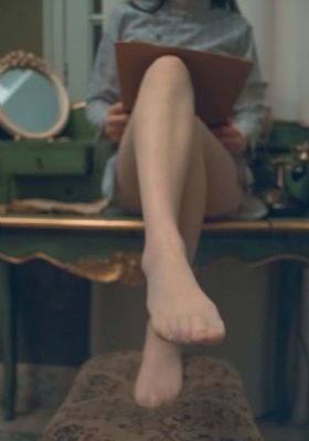 人妻痴汉电车被强到潮喷_DVD日韩免费观看