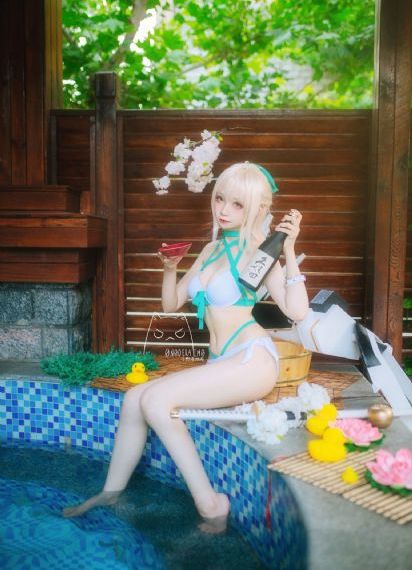 美女裸体全身秘热舞_BD英语高清电影在线