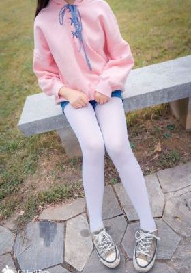 父母与儿女大联欢的温馨时刻_电影网在线观看