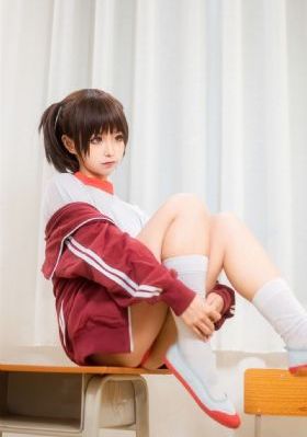 国产美女被黑鸡巴从后插入_老版国语字幕
